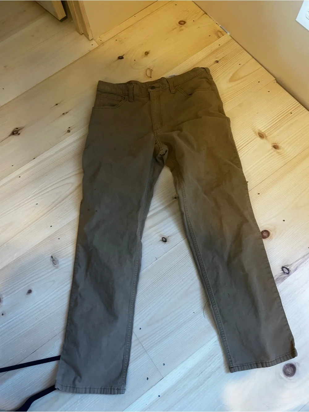 Men’s Carhartt Relaxed Fit Brown Work Pants with Back Pockets